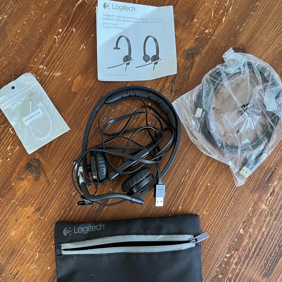 Logitech USB Headset Mono H650e - Picture 2 of 7
